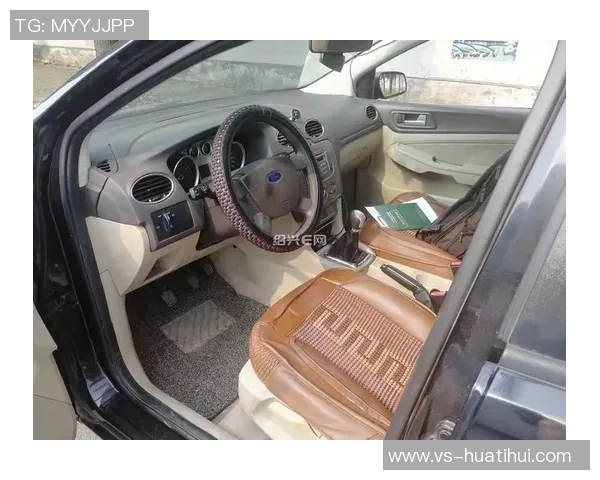 福克斯幸福生活照曝光妻子美丽动人儿女聪明可爱展现完美家庭生活