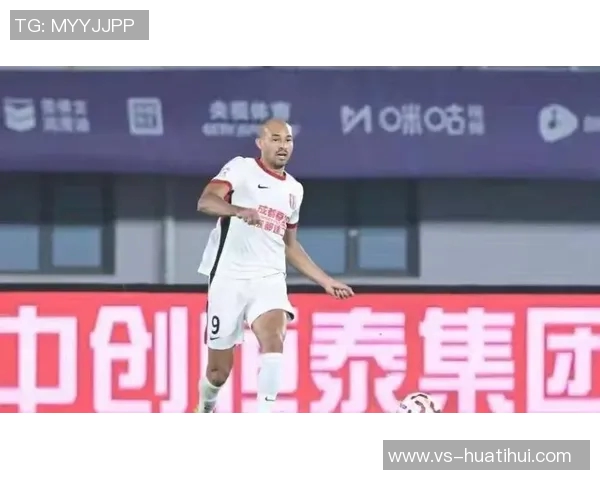 中国足球新星拜合拉木脚后跟进球与沃尔特马德英超神似引发热议 中国足球新星拜合拉木脚后跟进球与沃尔特马德英超神似引发热议